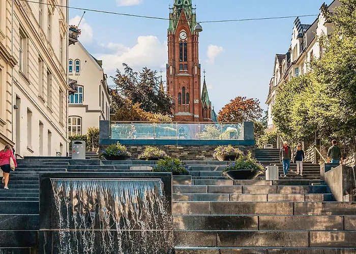 Appartement Dinbnb L 200m To Torgallmenningen L High-end L Steps From Center Bergen