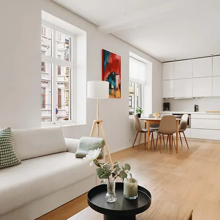 Dinbnb L 200m To Torgallmenningen L High-end L Steps From Center アパート *